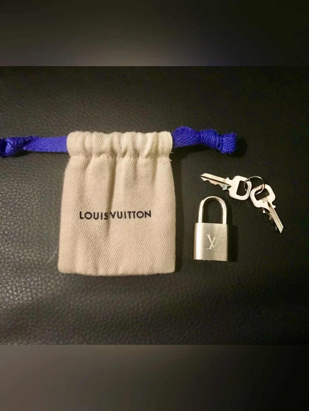 Louis Vuitton Silver Lock & 2 Keys